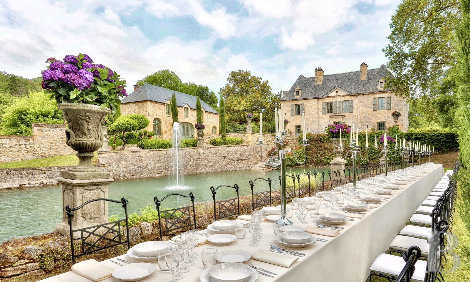 A Directoire style manor house and outbuildings dedicated to holidays south of Sarlat-la-Canéda, in the south of the Dordogne - photo  n°5